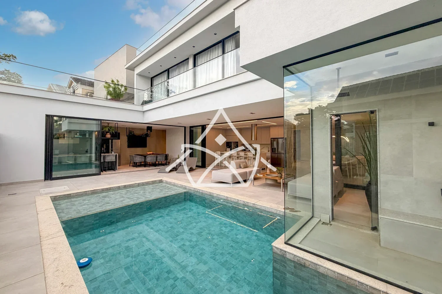 Casa Triplex no Recreio dos Bandeirantes RJ