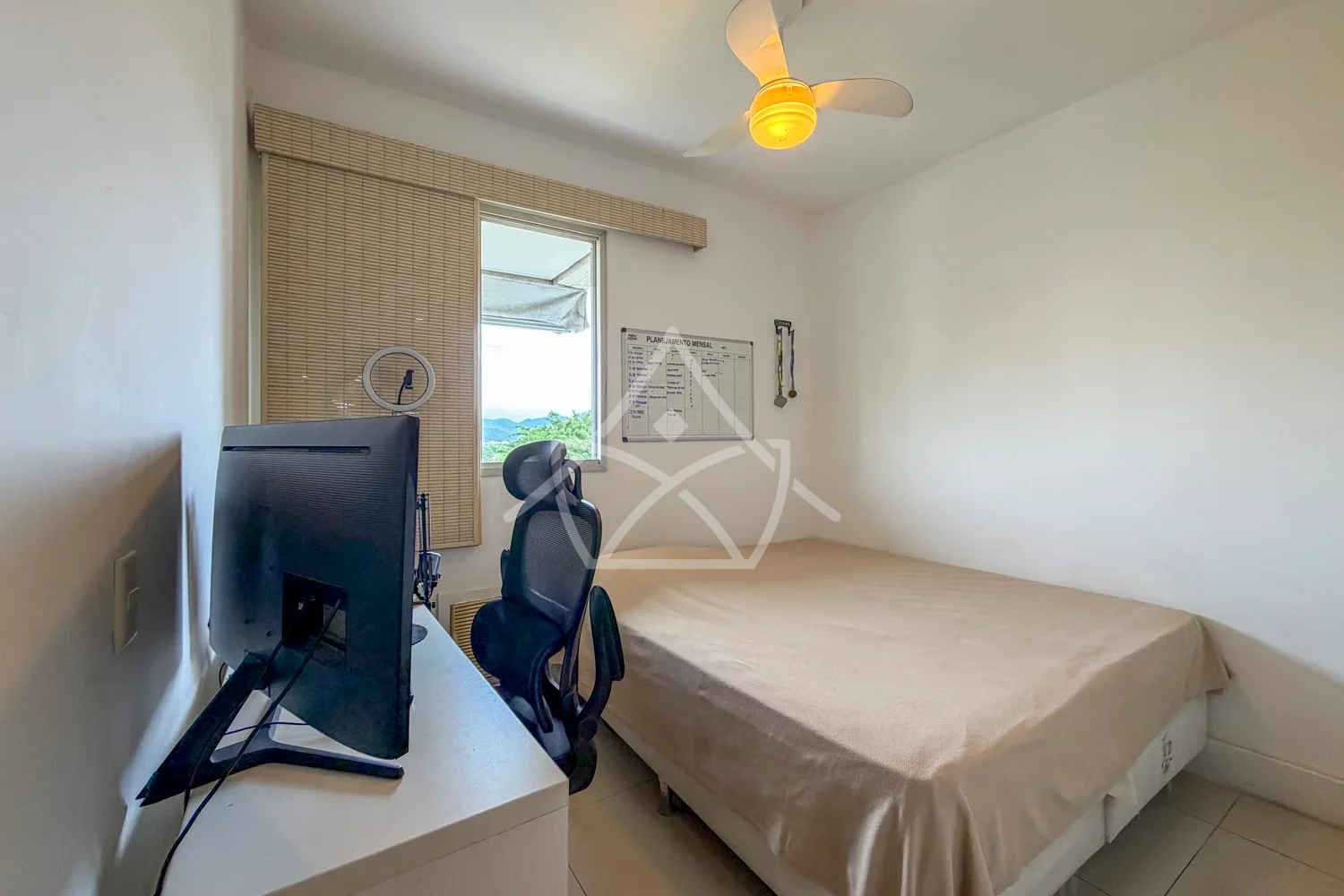 Á Venda com 3 Quartos, na Barra da Tijuca RJ