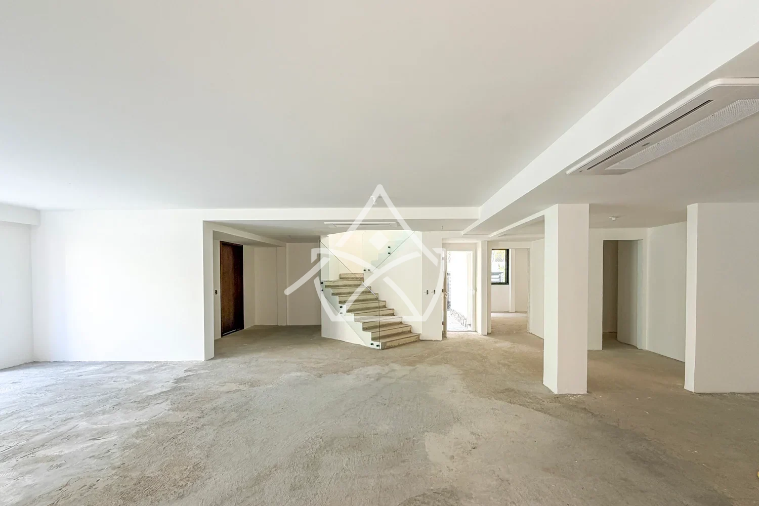 Casa Duplex à Venda na Barra da Tijuca RJ