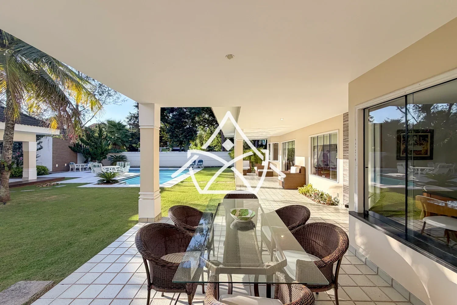 Casa com Casa de Hóspedes na Barra da Tijuca RJ