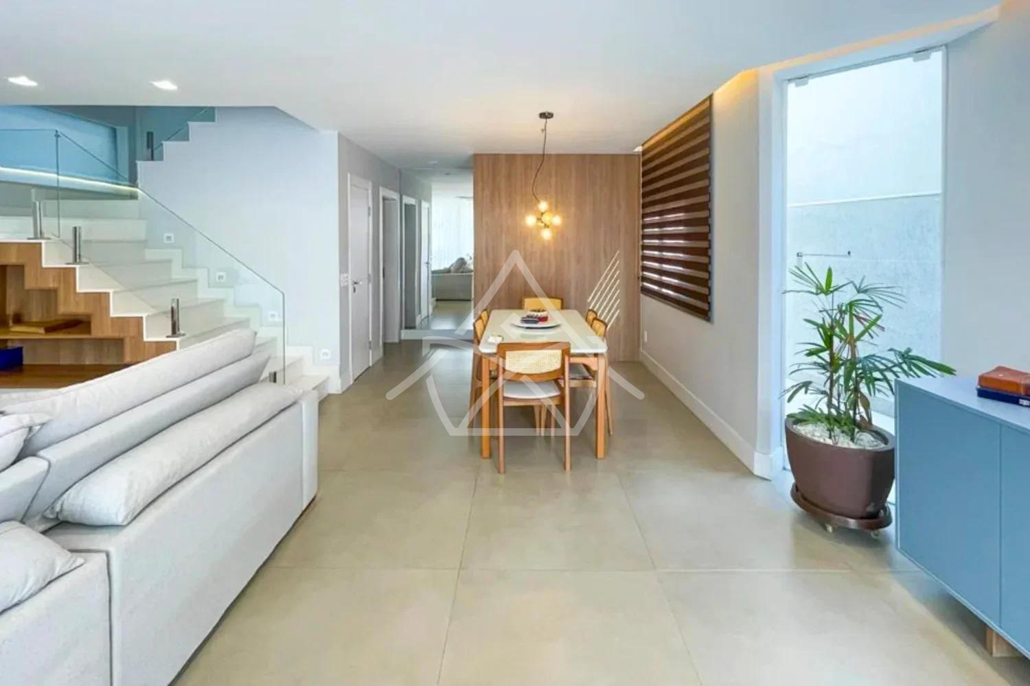 Casa Triplex Porteira no Recreio dos Bandeirantes RJ