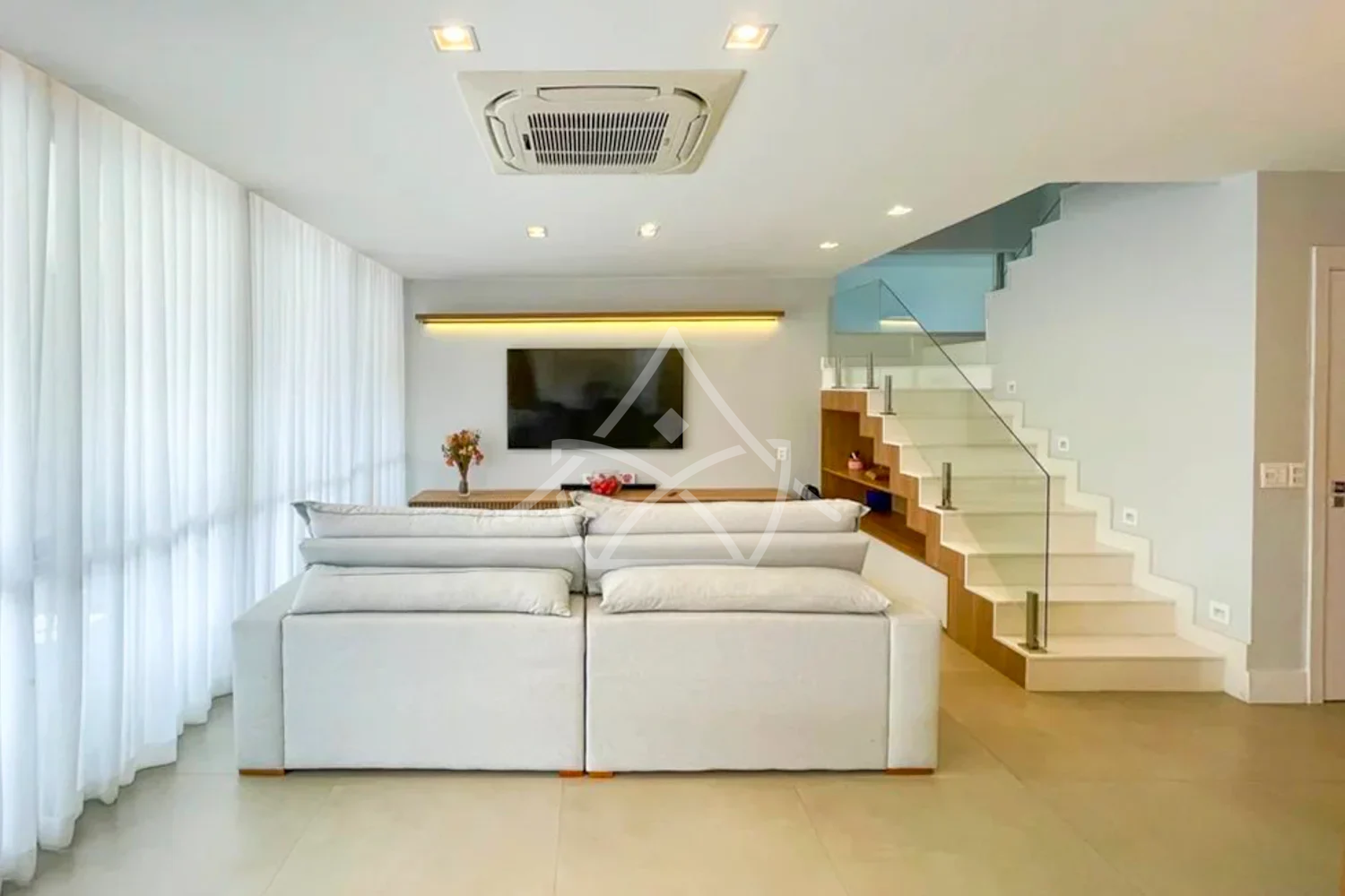 Casa Triplex Porteira no Recreio dos Bandeirantes RJ
