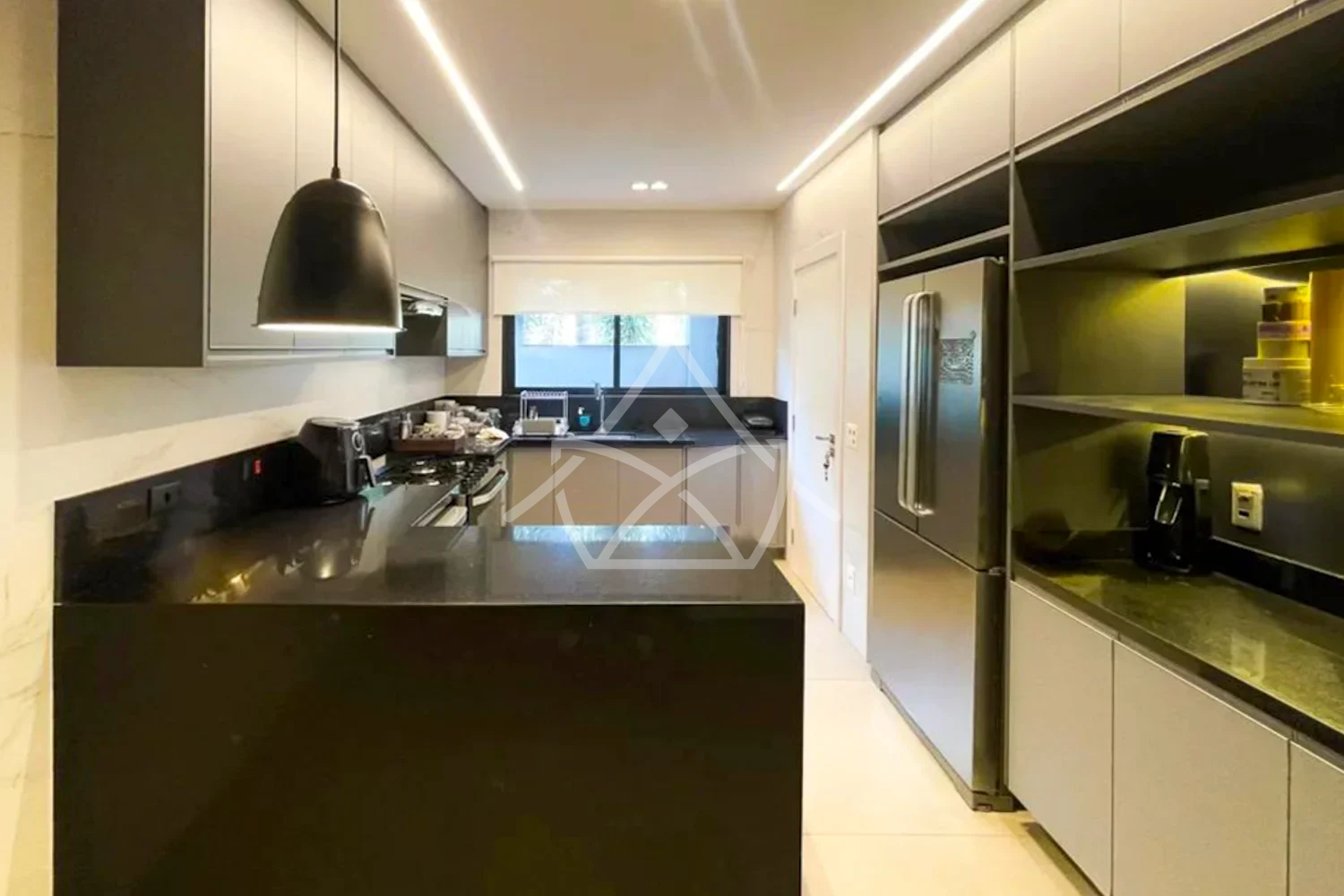 Casa Triplex Porteira no Recreio dos Bandeirantes RJ