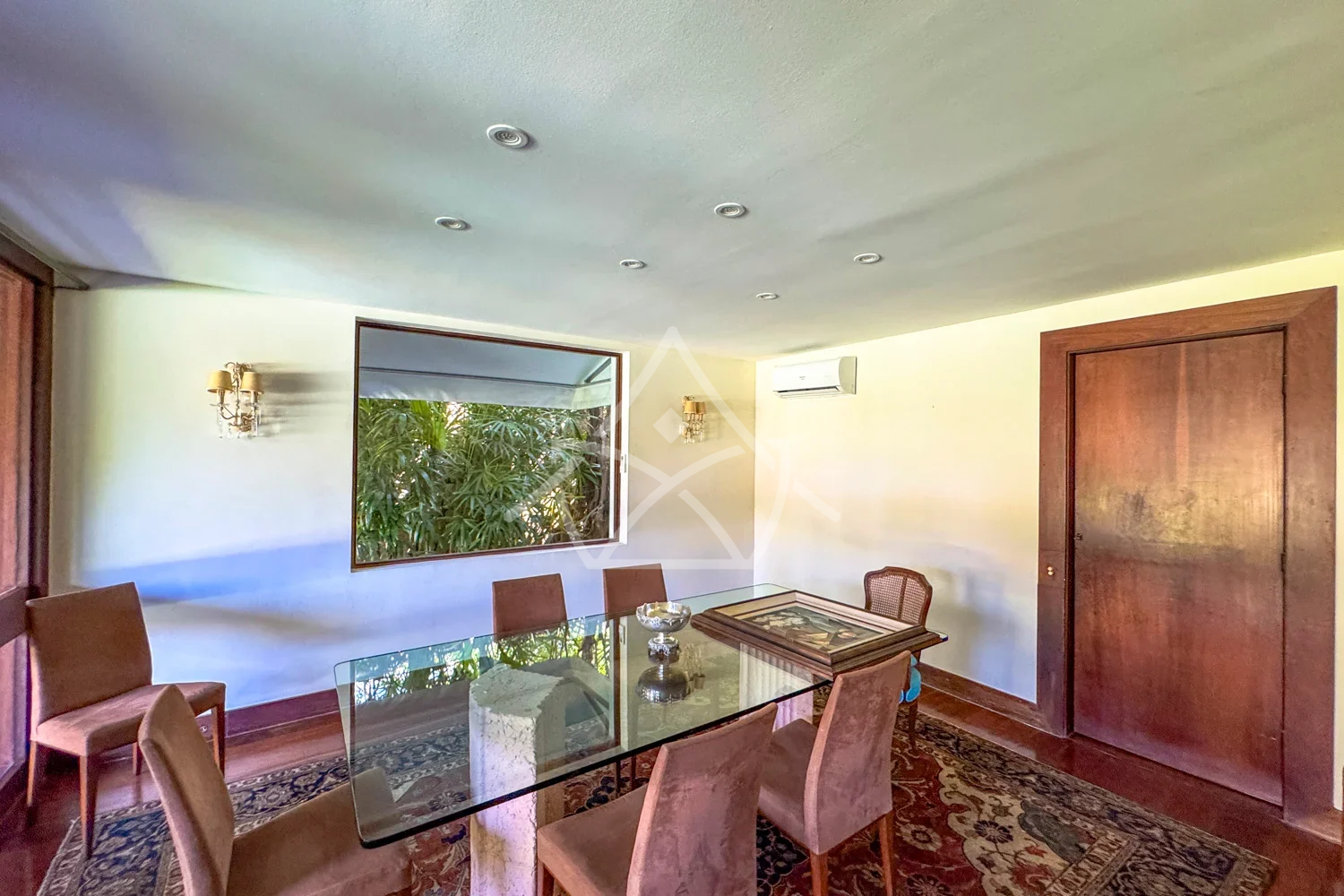 Casa Duplex com Jardim na Barra da Tijuca RJ