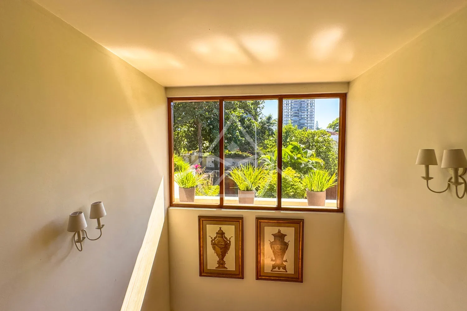 Casa Duplex com Jardim na Barra da Tijuca RJ