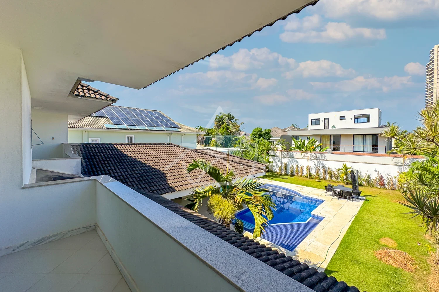Venda com 5 Suítes na Barra da Tijuca RJ