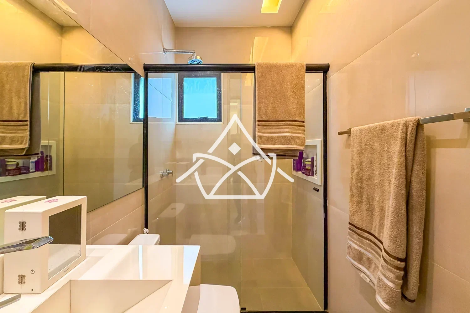 Contemporânea à Venda com 3 Suítes na Barra da Tijuca RJ