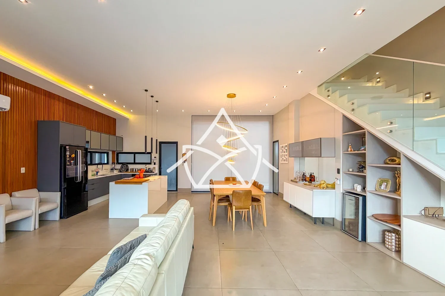 Contemporânea à Venda com 3 Suítes na Barra da Tijuca RJ