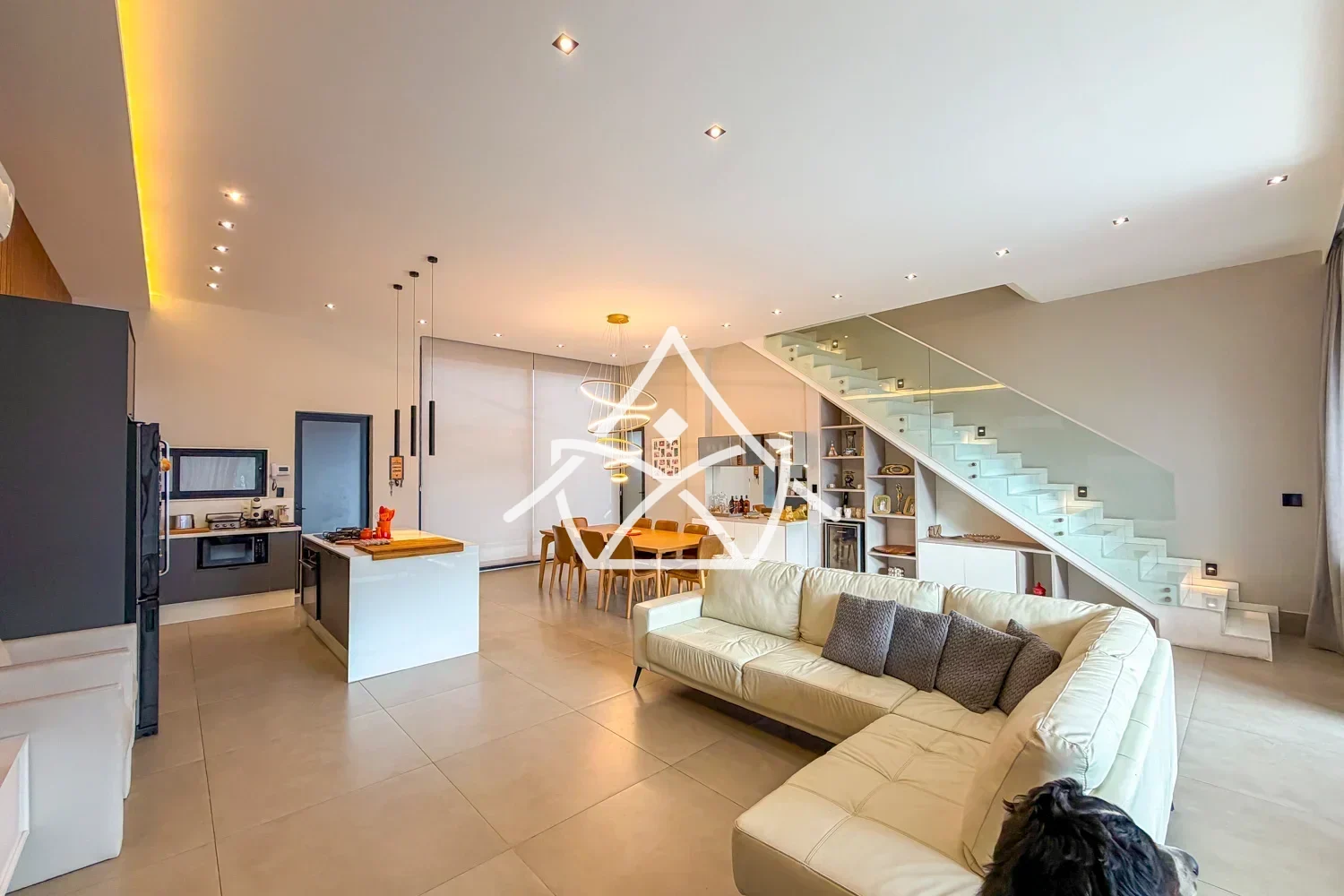 Contemporânea à Venda com 3 Suítes na Barra da Tijuca RJ