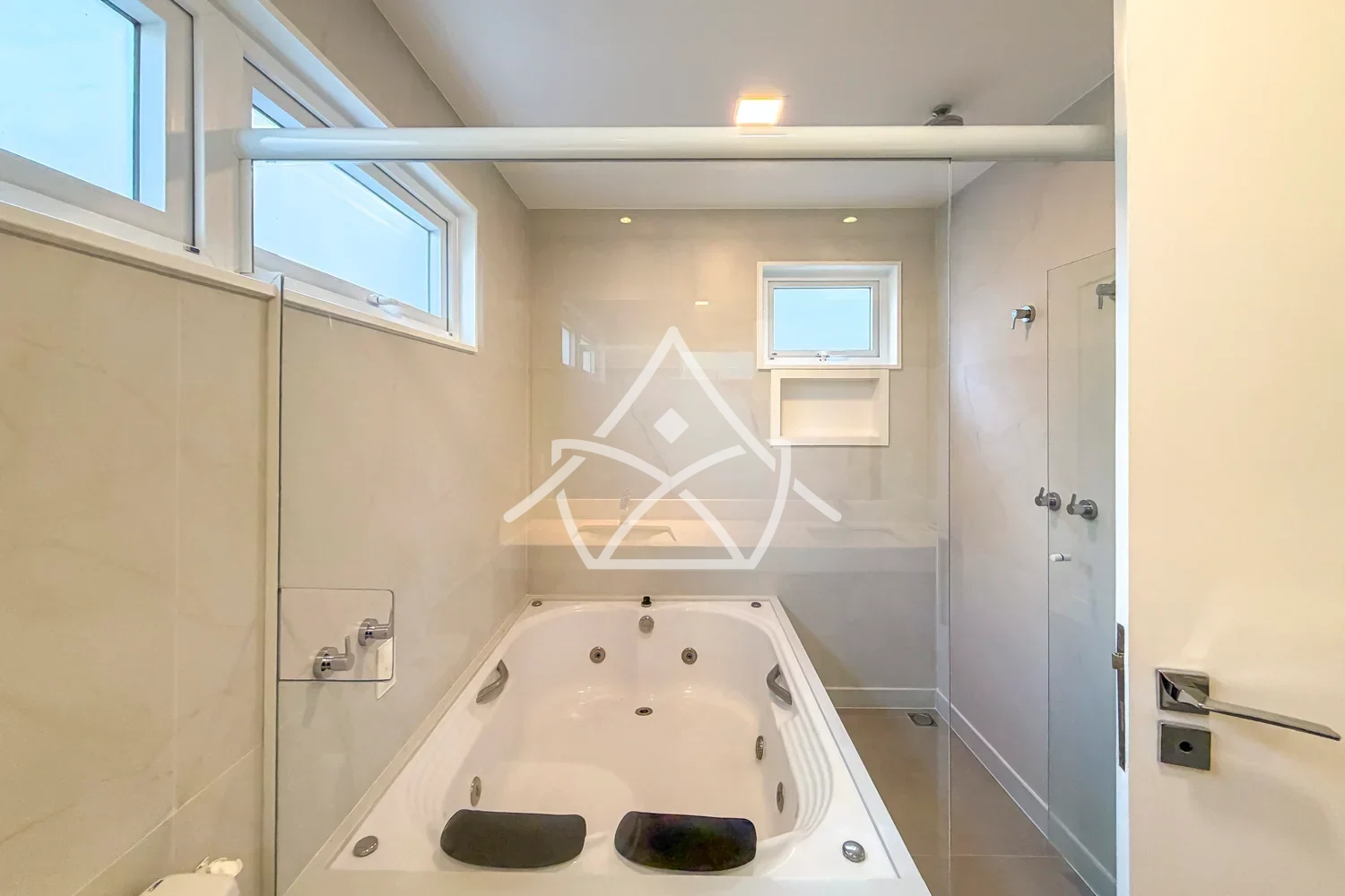Triplex à Venda com 3 Suítes e Escritório no Recreio RJ