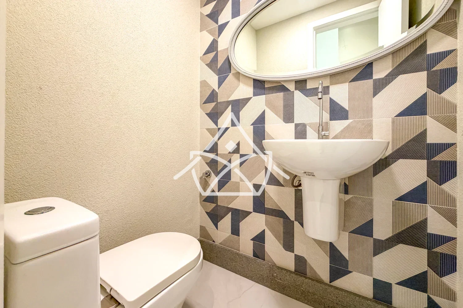 Triplex à Venda com 3 Suítes e Escritório no Recreio RJ