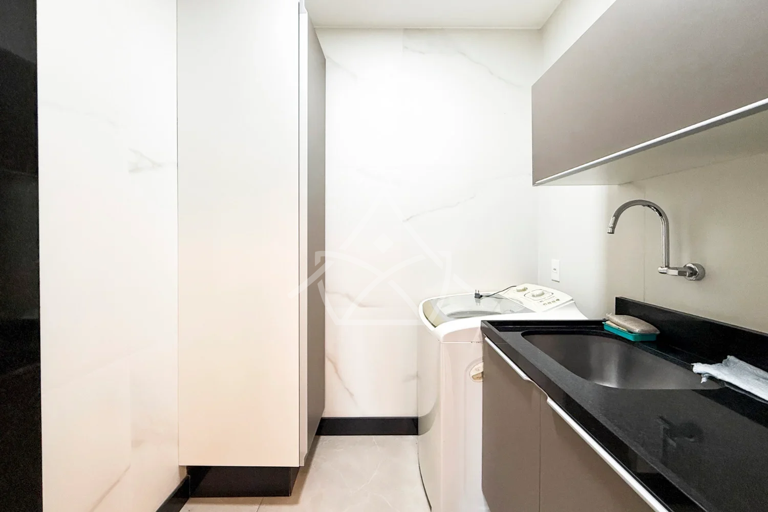 Triplex à Venda com 3 Suítes e Escritório no Recreio RJ