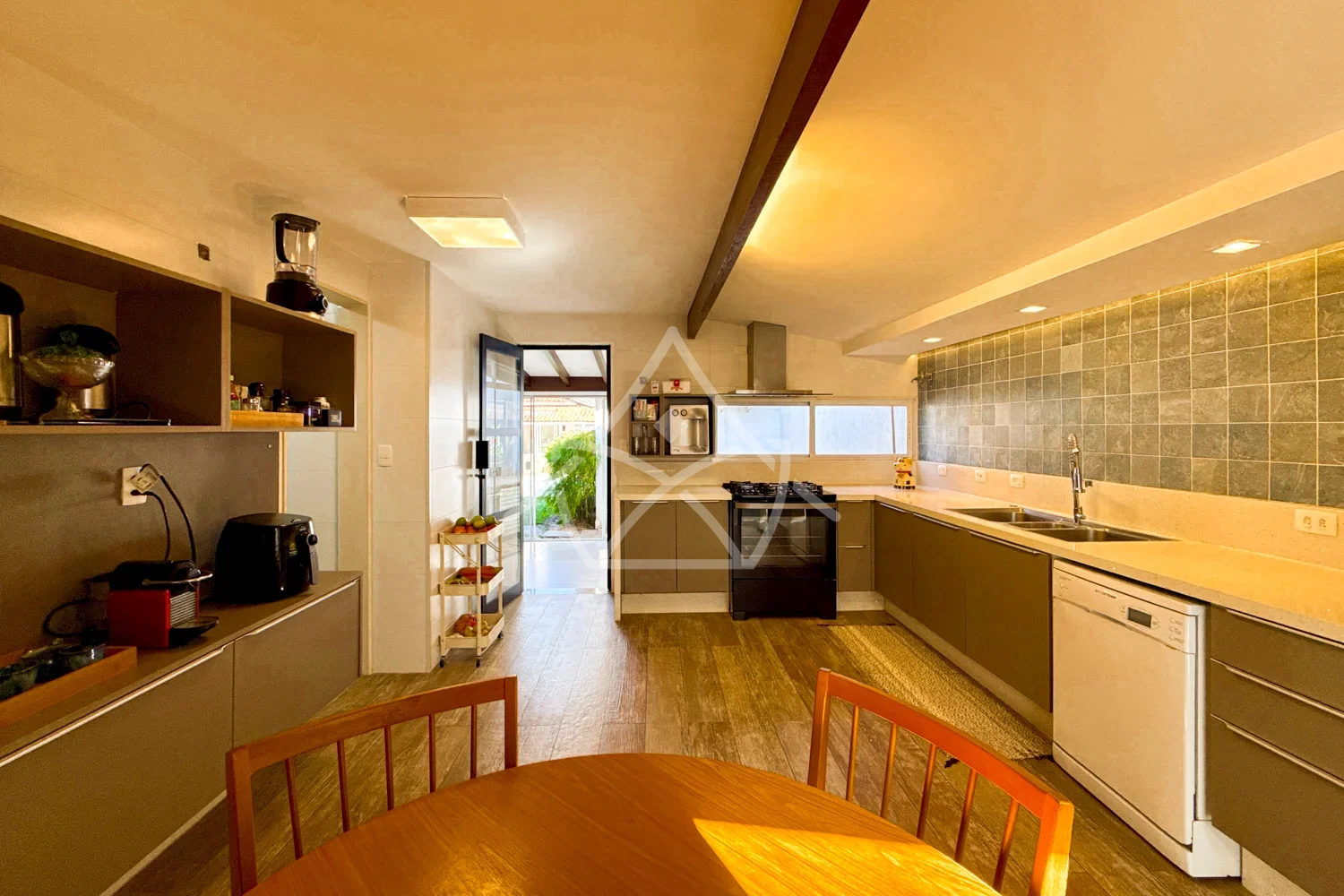 Casa Linear Reformada - Barra da Tijuca, RJ