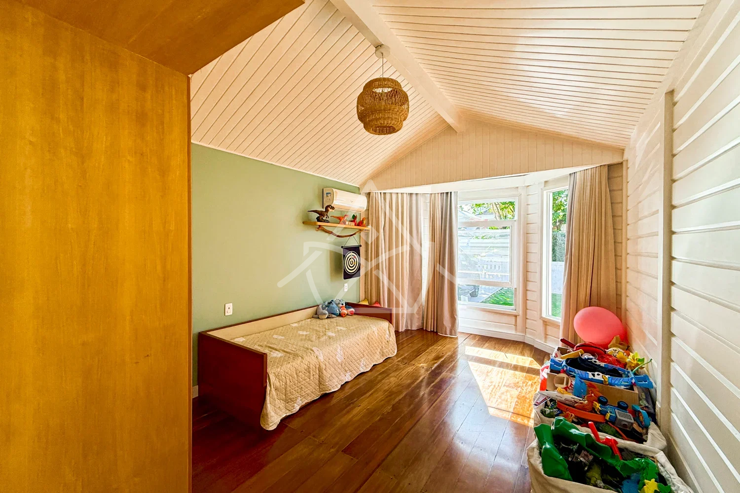 Casa Linear Reformada - Barra da Tijuca, RJ