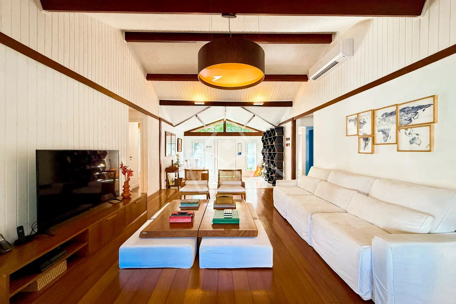 Casa Linear Reformada - Barra da Tijuca, RJ
