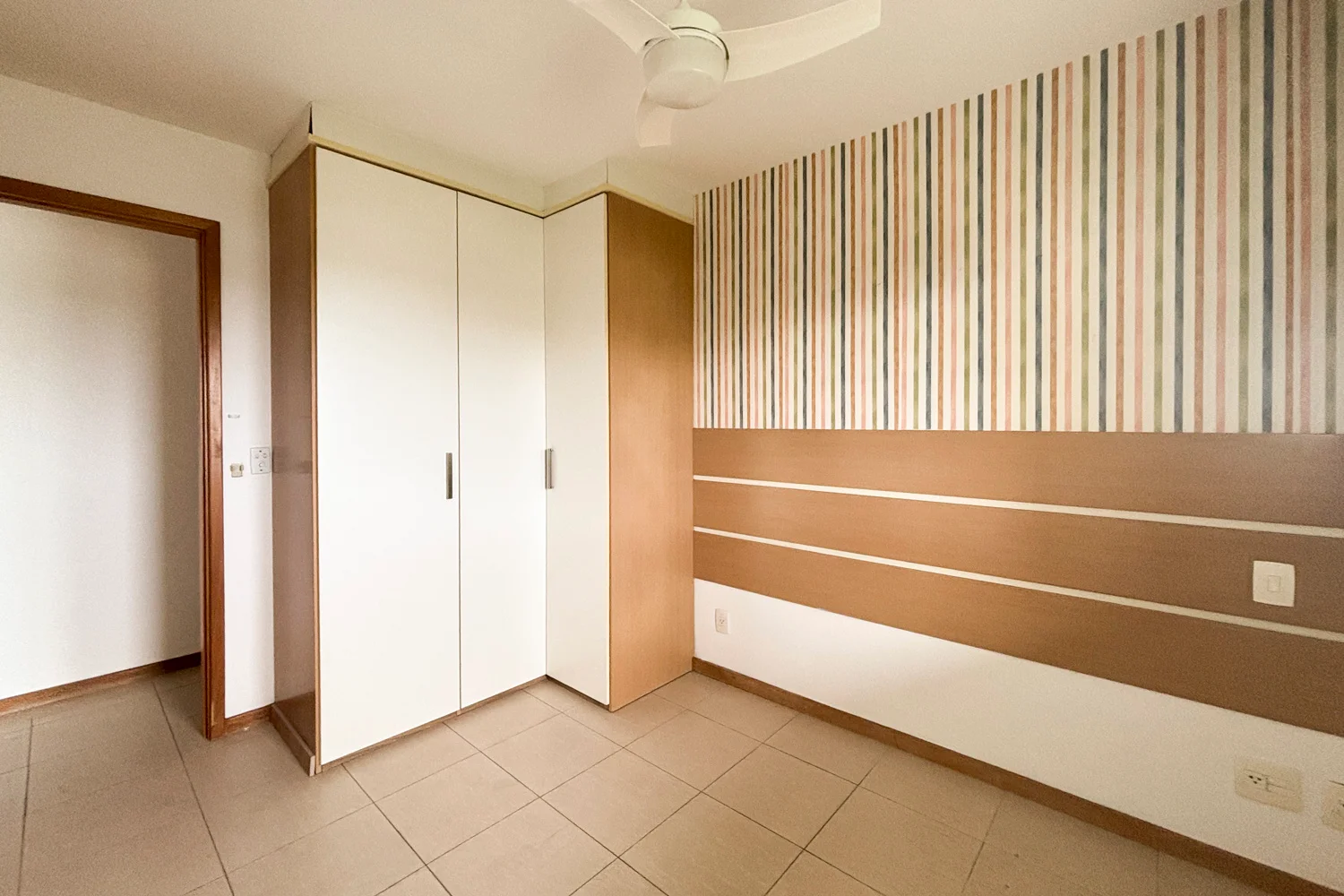 Apartamento 3 Quartos em Andar Alto com Sol da Manhã e Vista para o Verde