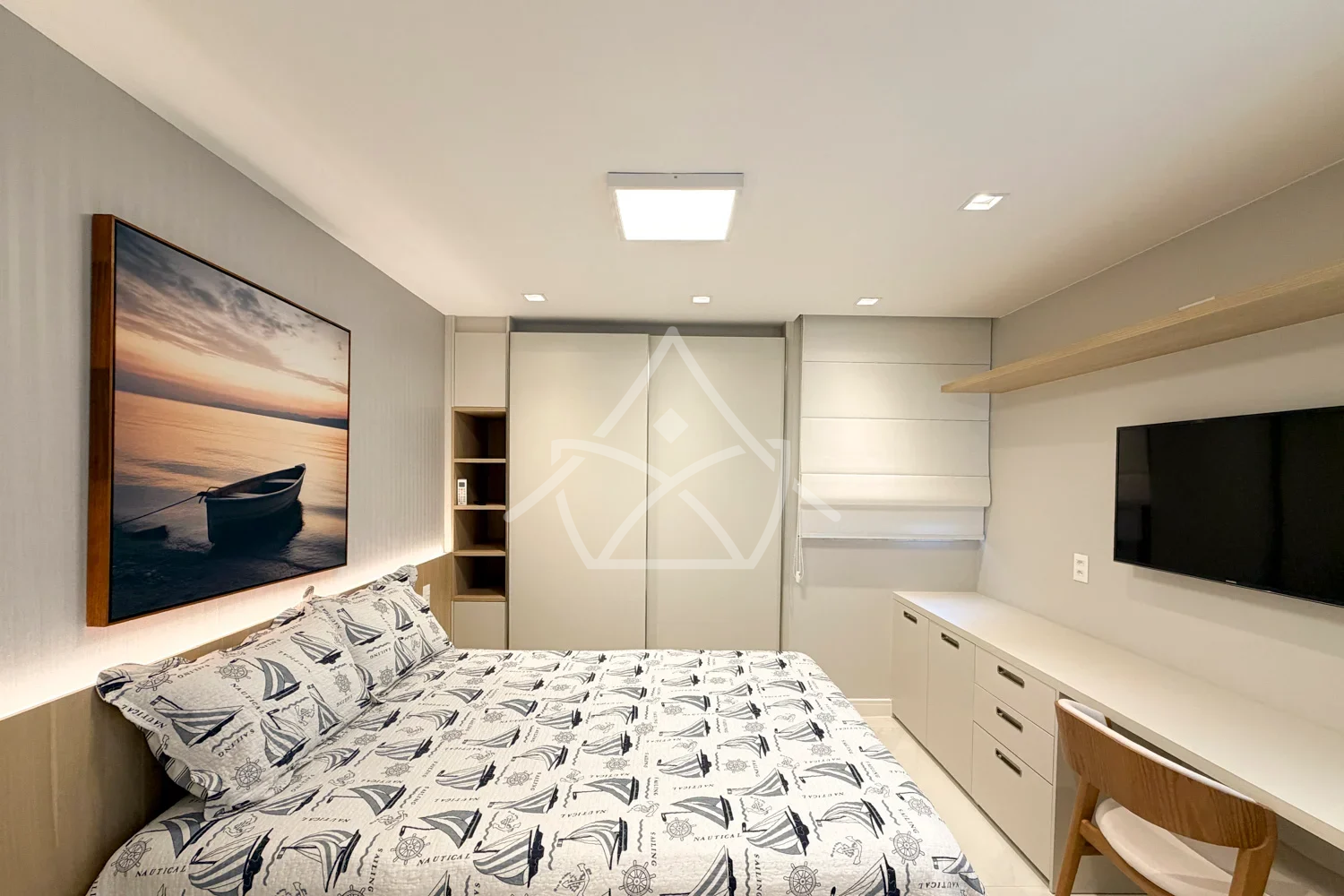 Casa Triplex à Venda com 6 Suítes