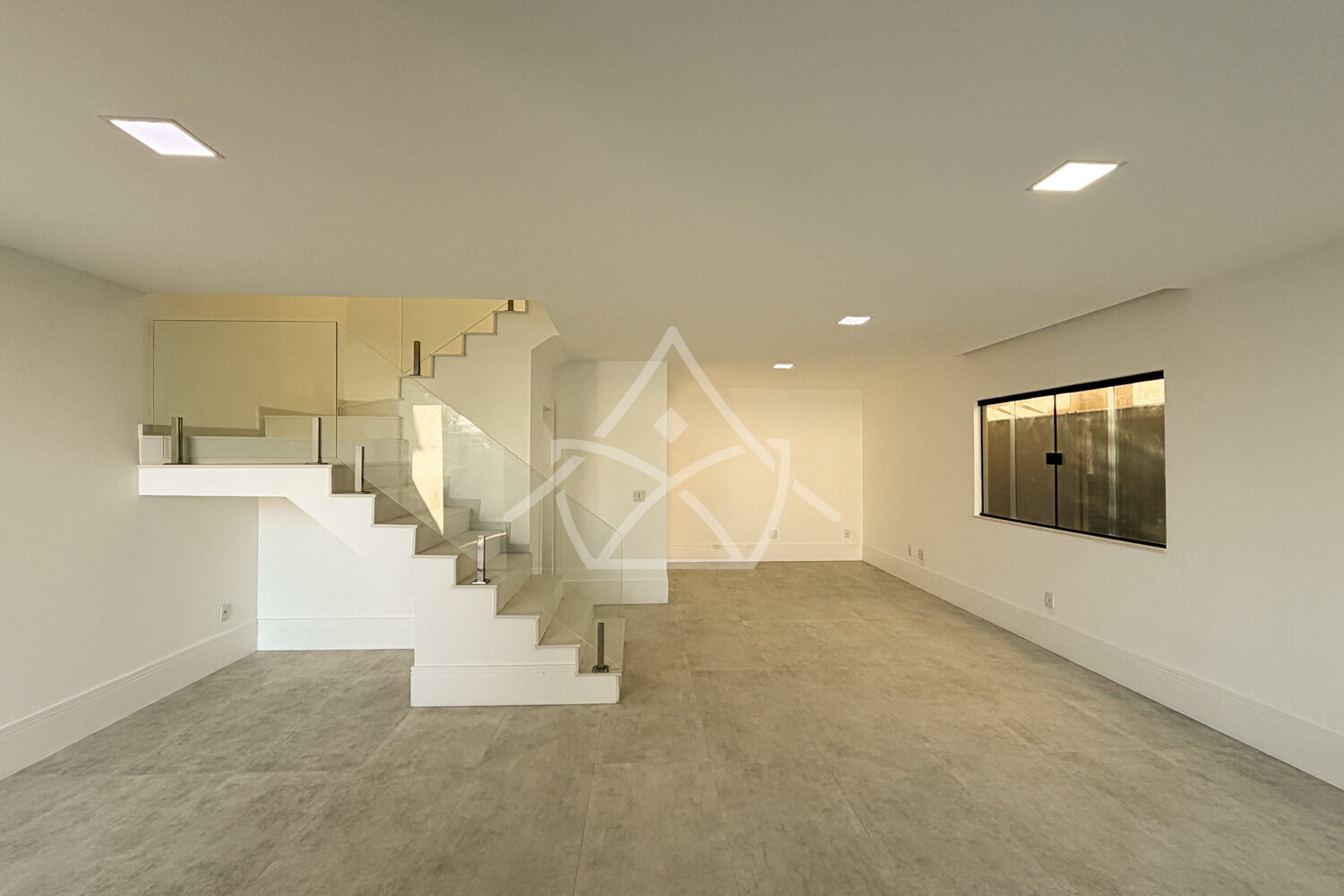 Casa com 3 Suítes, Varandas e Espaço Gourmet Completo