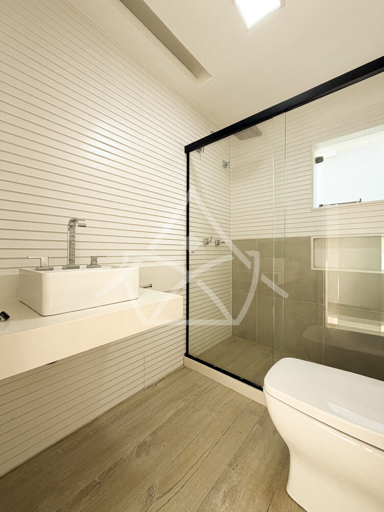 Casa com 3 Suítes, Varandas e Espaço Gourmet Completo