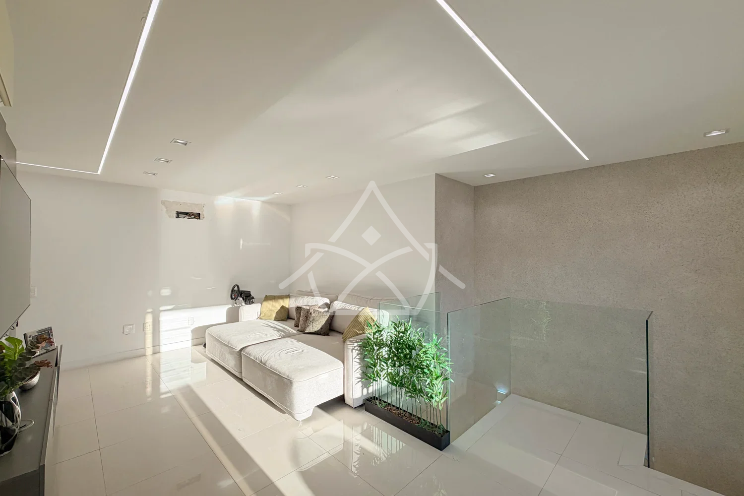 Cobertura Duplex à Venda com 4 Suítes