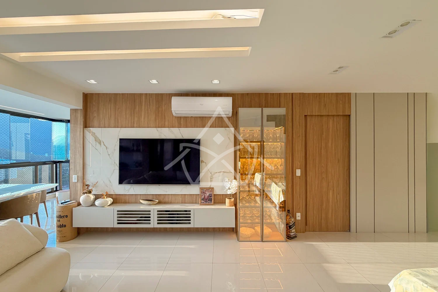 Cobertura Duplex à Venda com 4 Suítes