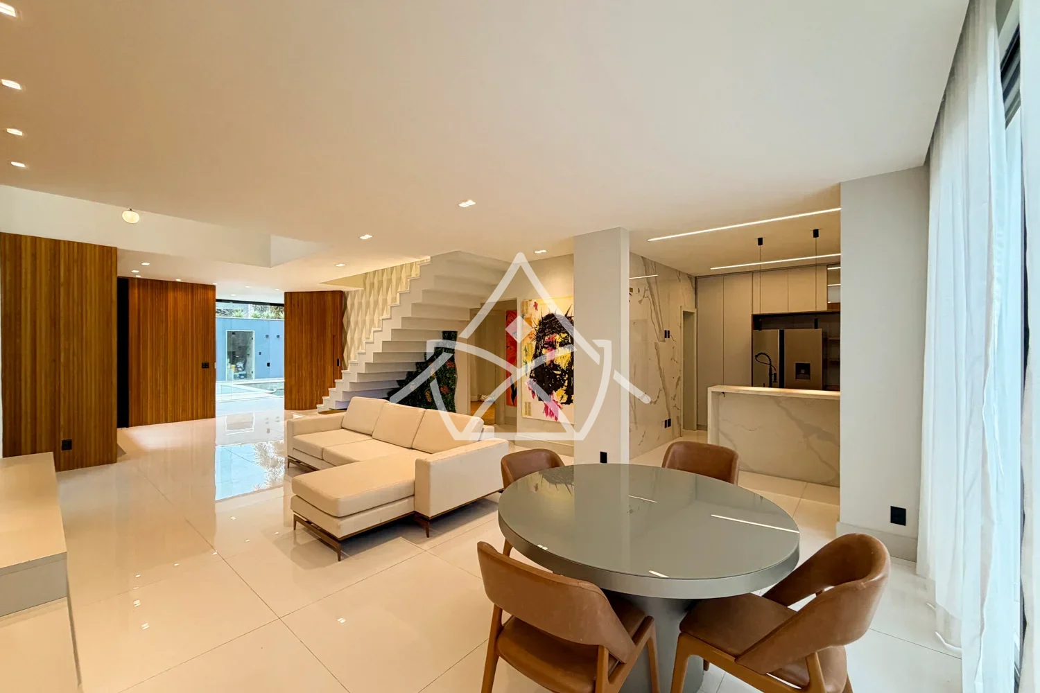 Casa à Venda Triplex - Recreio dos Bandeirantes, RJ