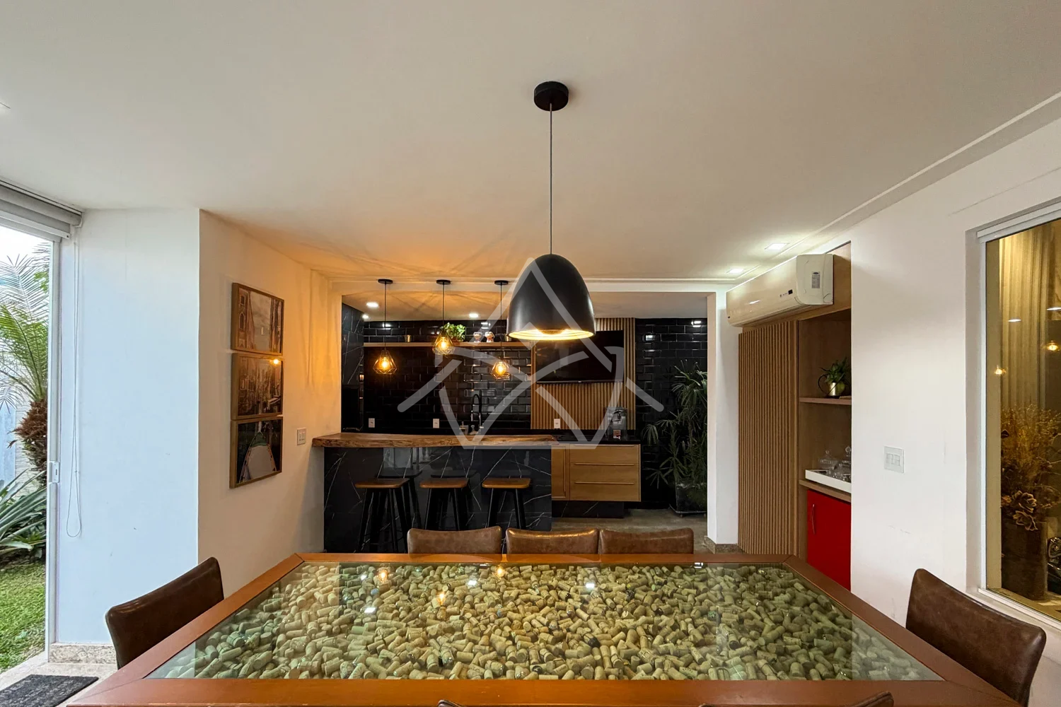 Casa à Venda Com 5 Suítes - Recreio dos Bandeirantes, RJ