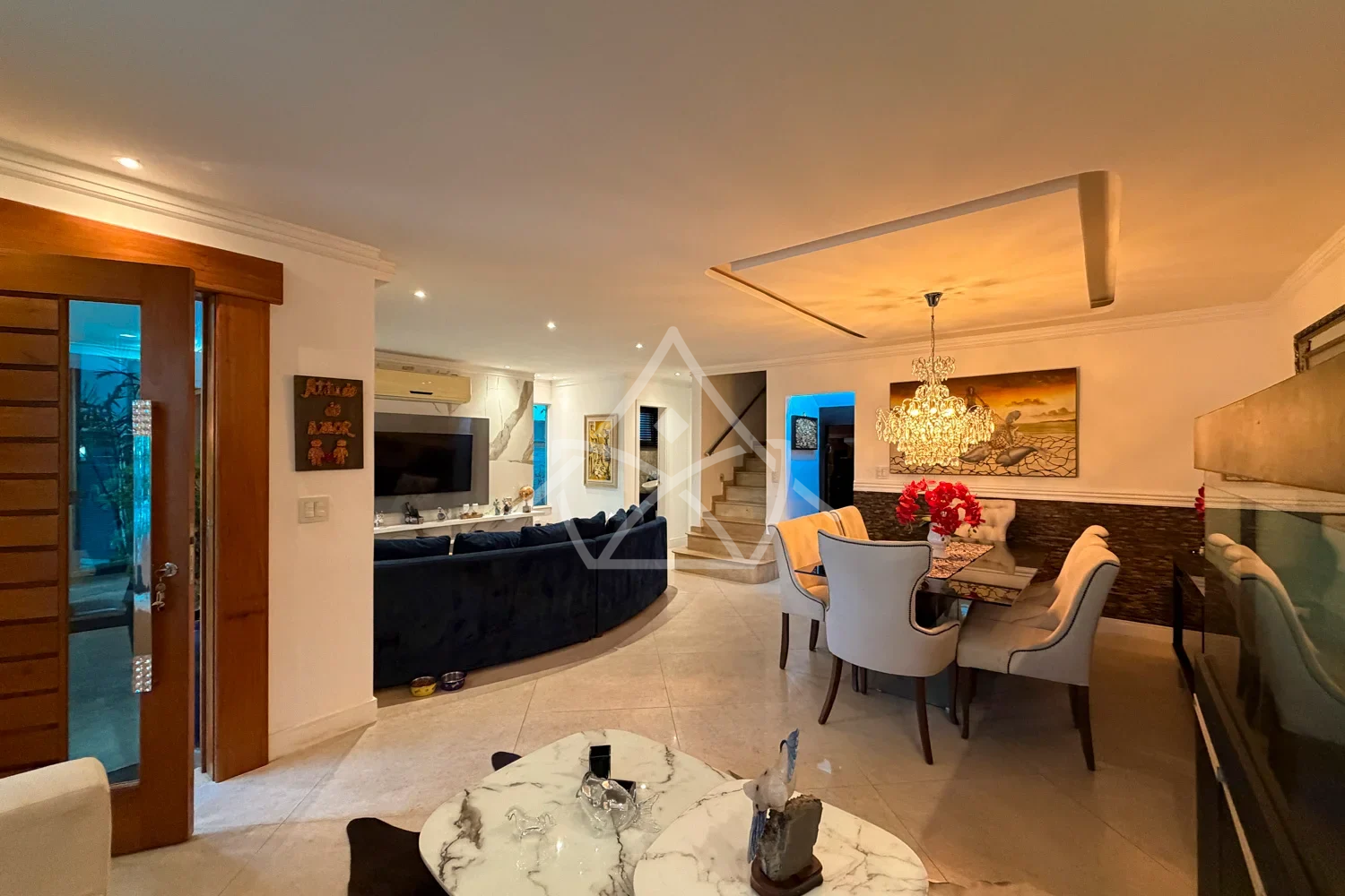 Casa à Venda Com 5 Suítes - Recreio dos Bandeirantes, RJ