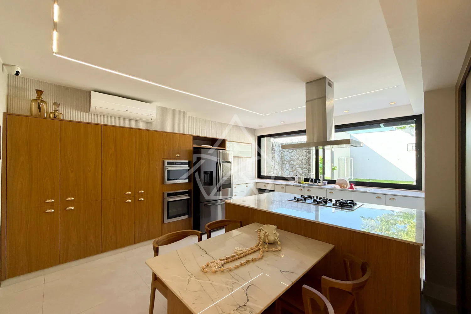 Casa Contemporânea Porteira Fechada - Barra da Tijuca, RJ