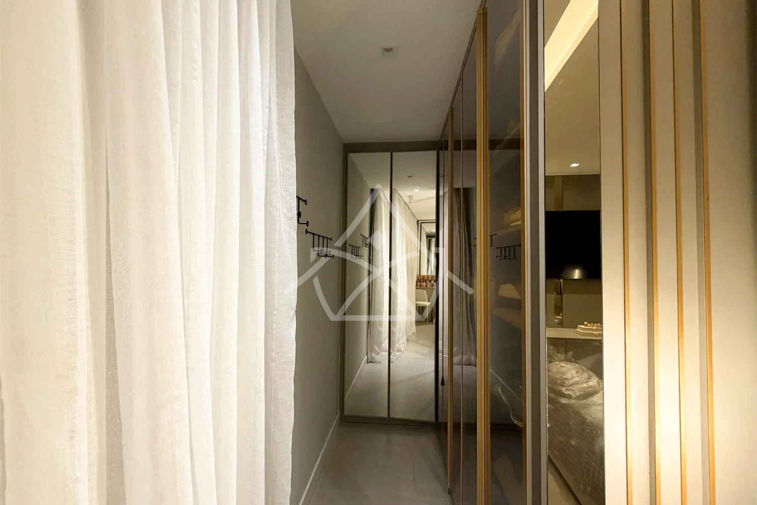 Casa Triplex à Venda - Barra da Tijuca, RJ
