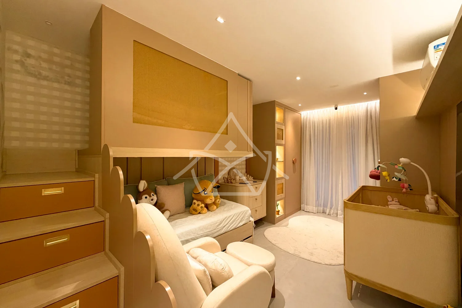Casa Triplex à Venda - Barra da Tijuca, RJ