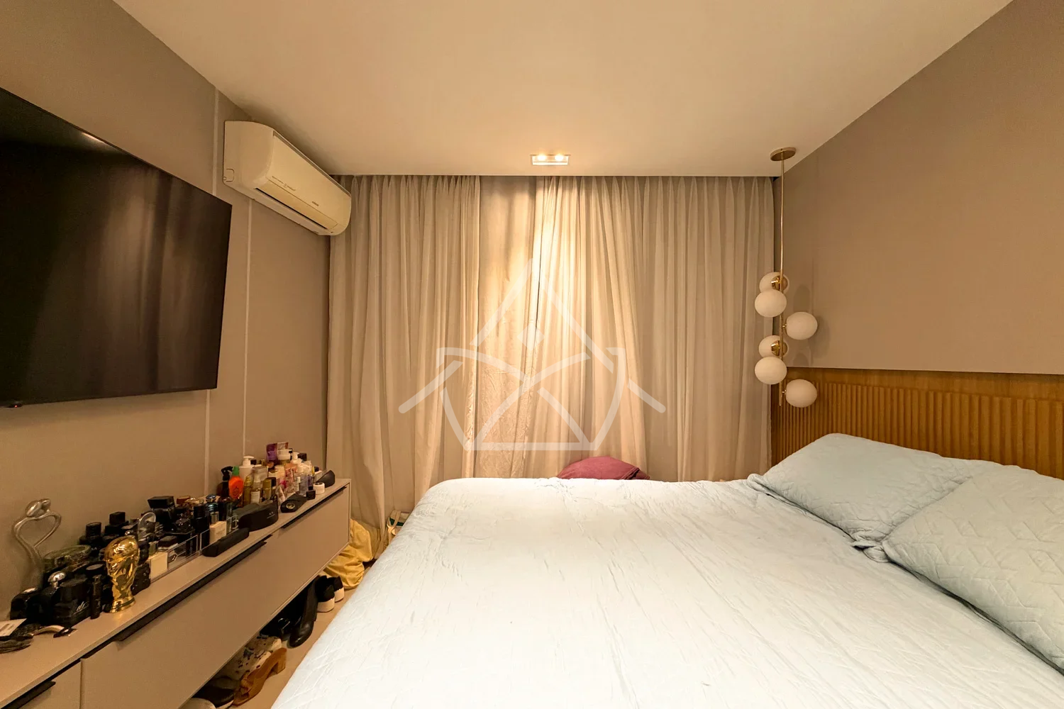 Casa Triplex à Venda - Barra da Tijuca, RJ