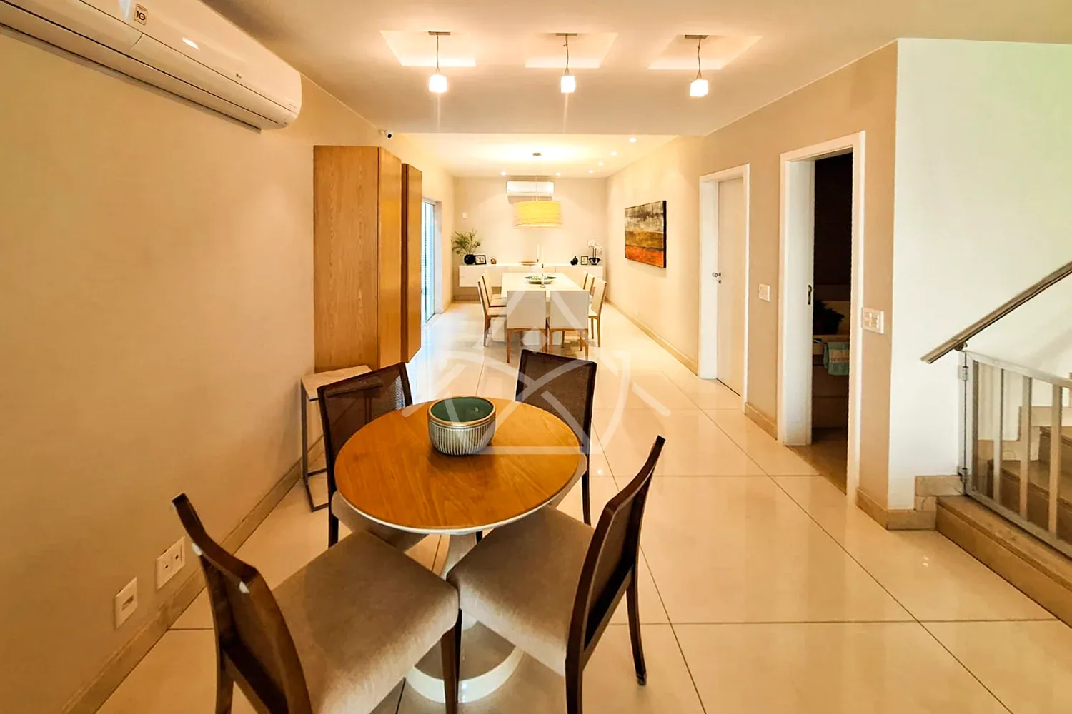 Casa Triplex Em Estilo Tradicional - Barra da Tijuca, RJ