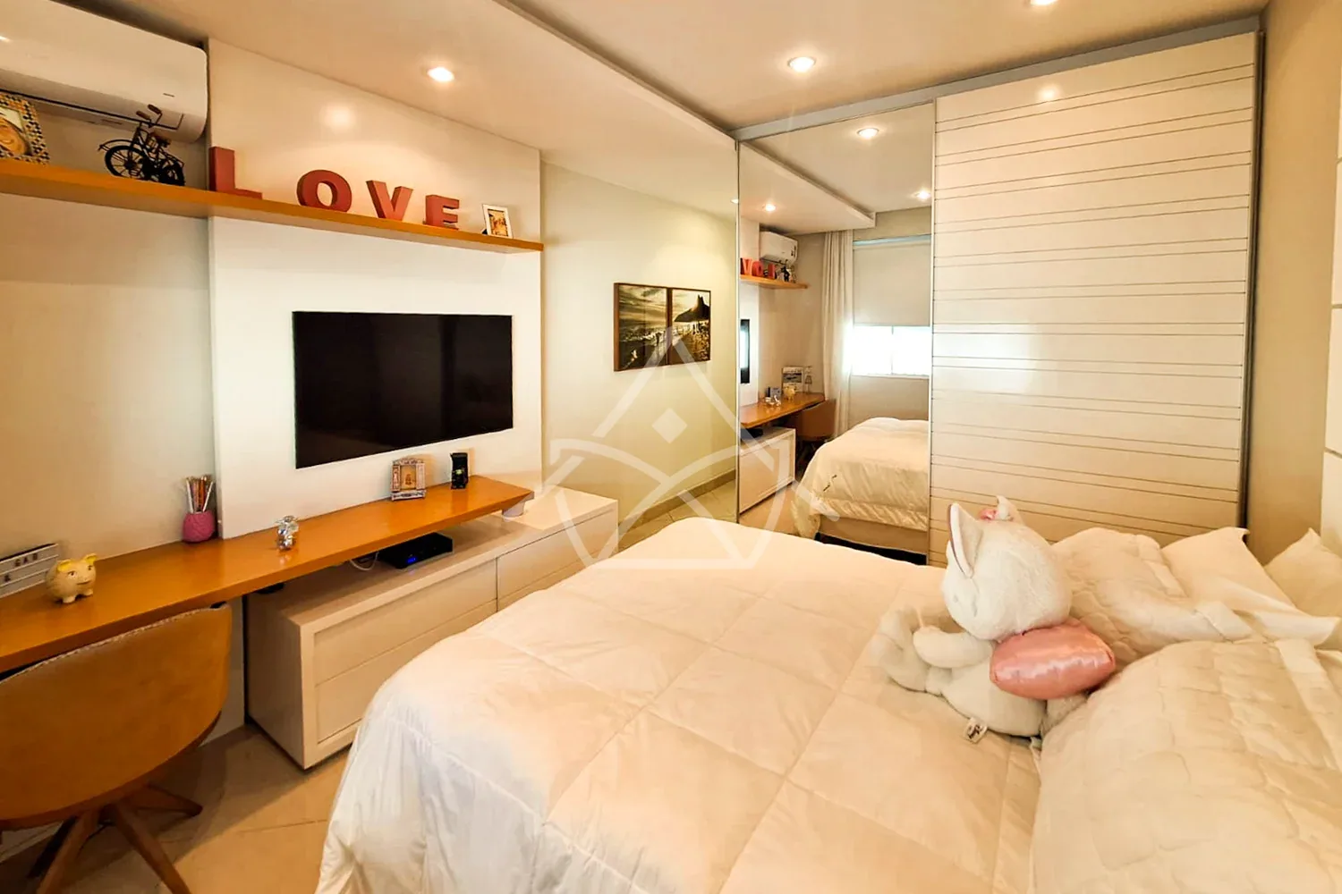 Casa Triplex Em Estilo Tradicional - Barra da Tijuca, RJ