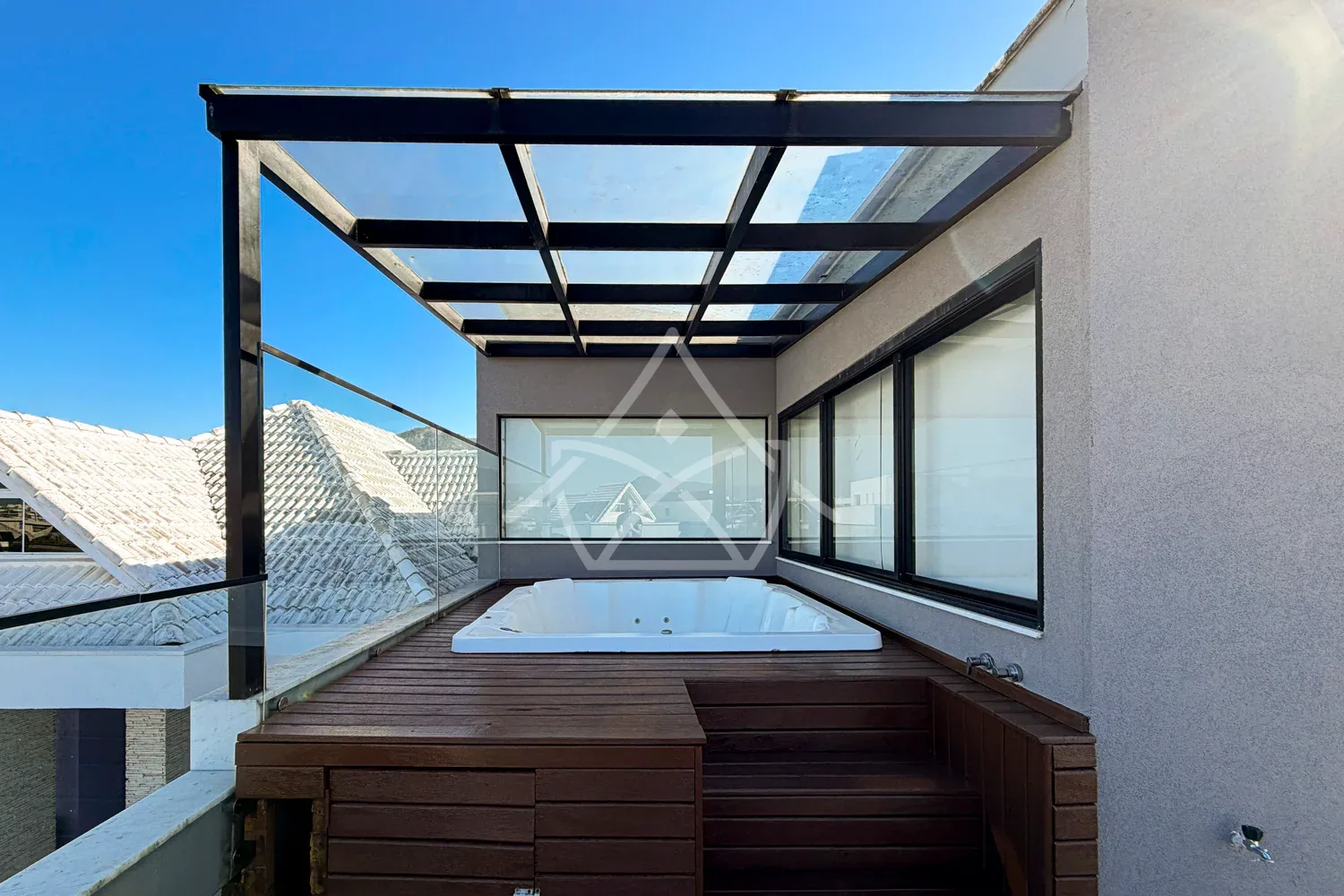 Casa Contemporânea com 4 Suítes - Recreio dos Bandeirantes-RJ
