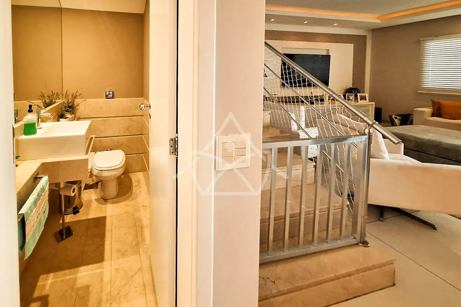 Casa Triplex Em Estilo Tradicional - Barra da Tijuca, RJ
