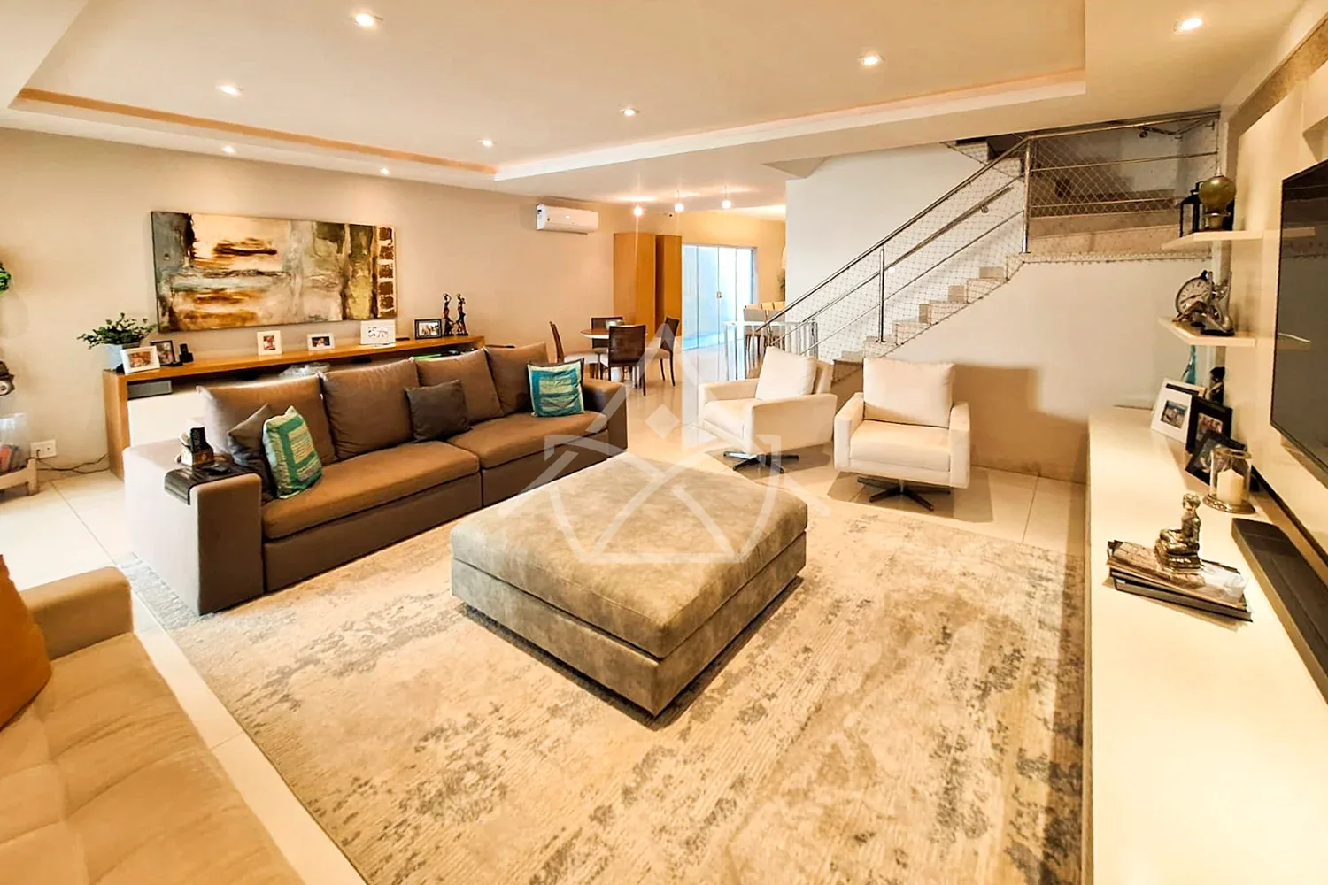 Casa Triplex Em Estilo Tradicional - Barra da Tijuca, RJ