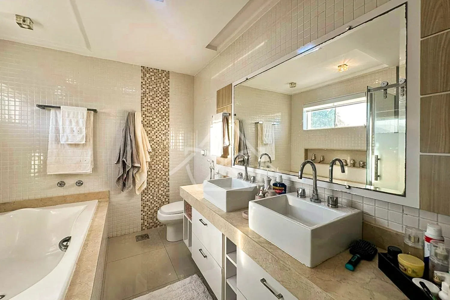 Casa Triplex à Venda - Barra da Tijuca, RJ