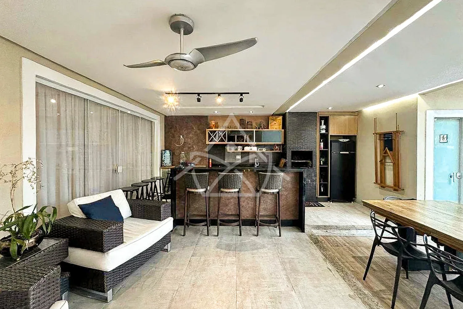 Casa Triplex à Venda - Barra da Tijuca, RJ