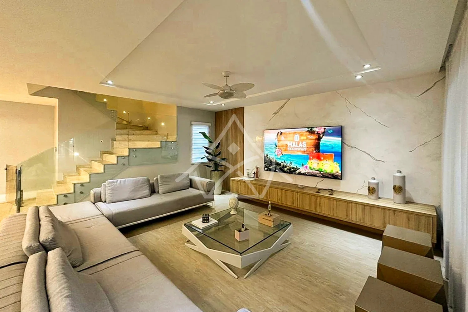 Casa Triplex à Venda - Barra da Tijuca, RJ