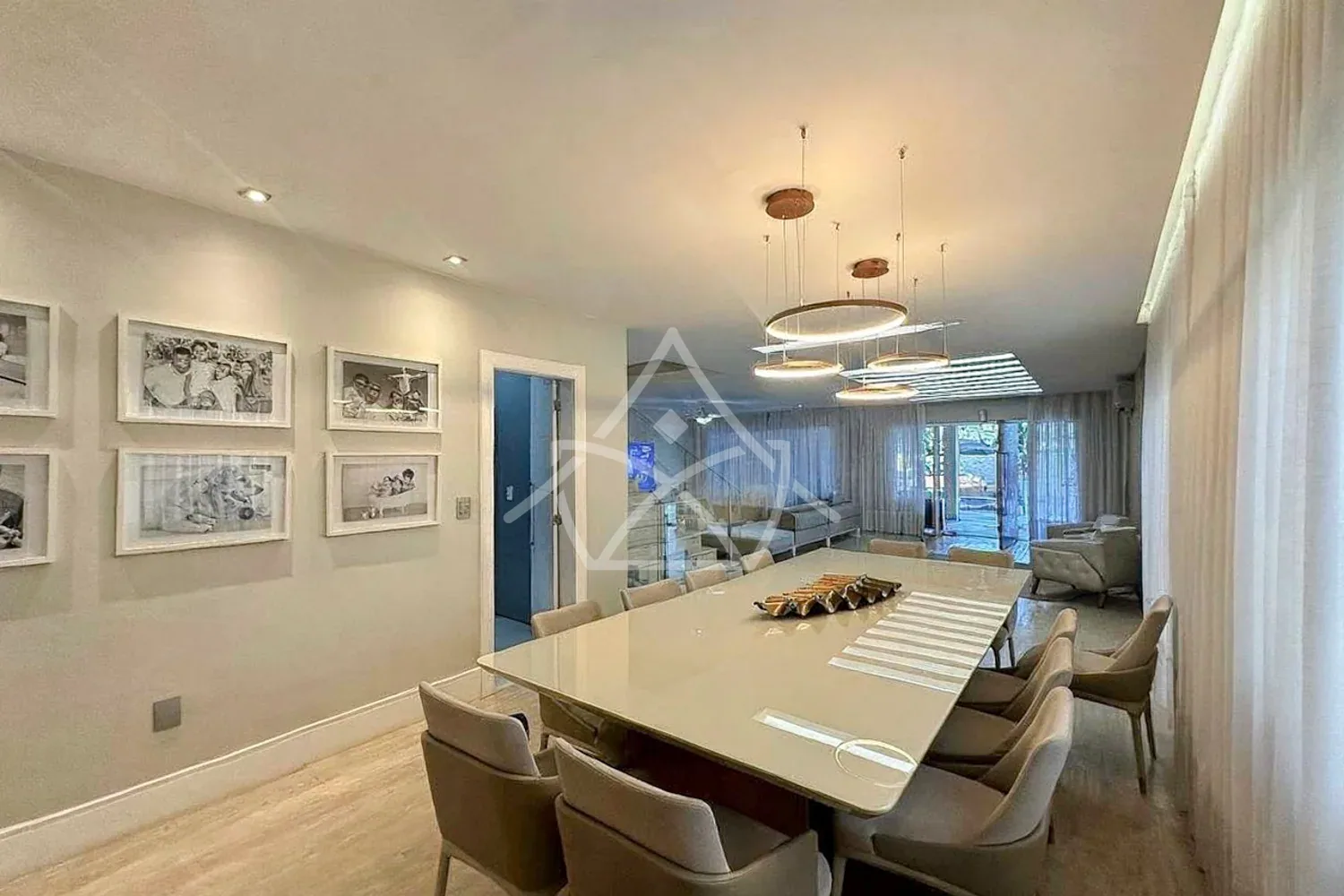 Casa Triplex à Venda - Barra da Tijuca, RJ