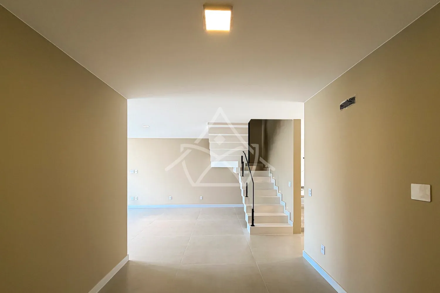 Casa Contemporânea Triplex - Recreio dos Bandeirantes, RJ