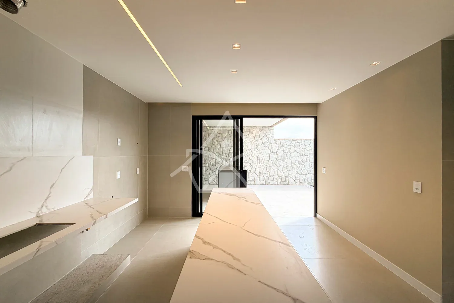 Casa Contemporânea Triplex - Recreio dos Bandeirantes, RJ