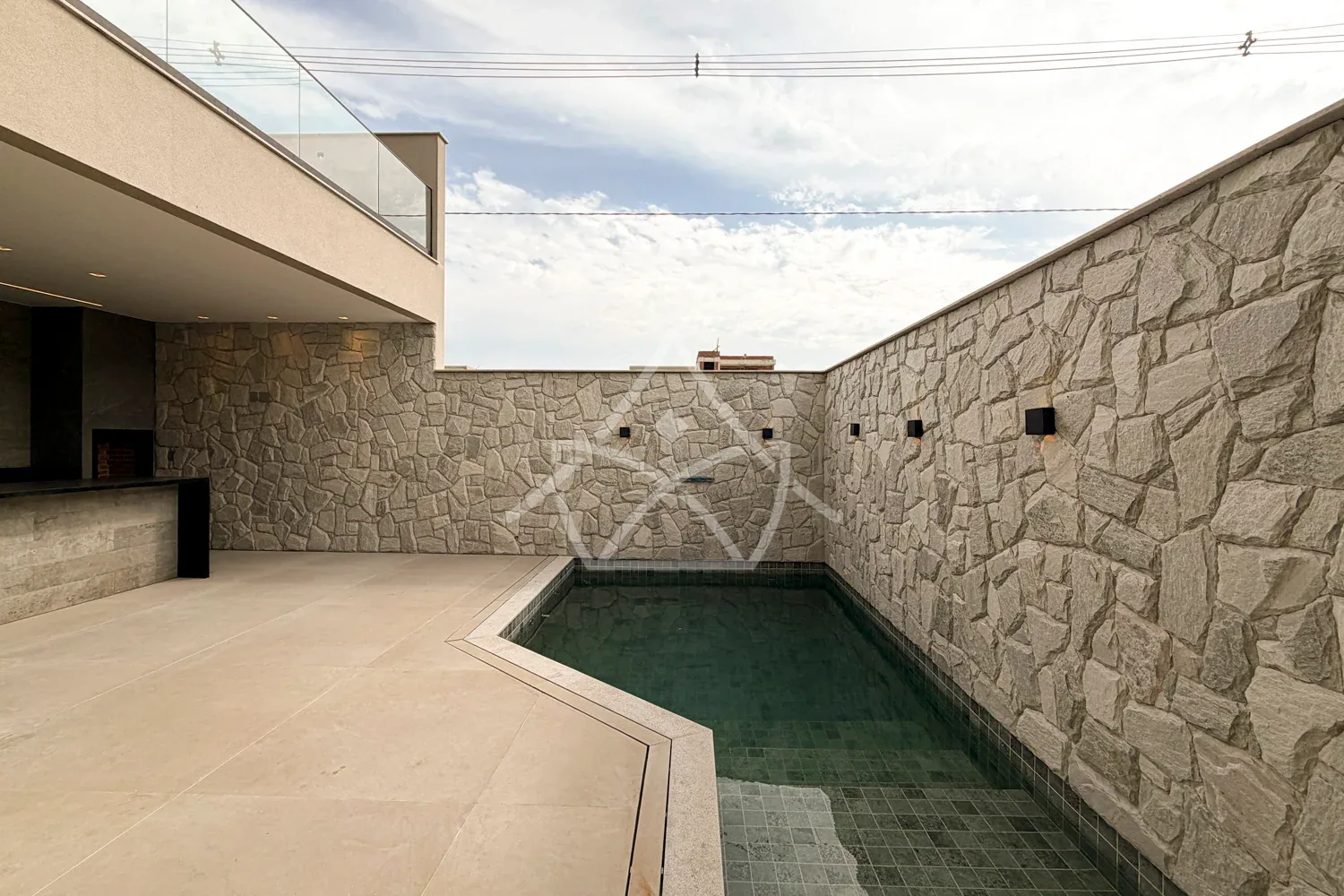 Casa Contemporânea Triplex - Recreio dos Bandeirantes, RJ