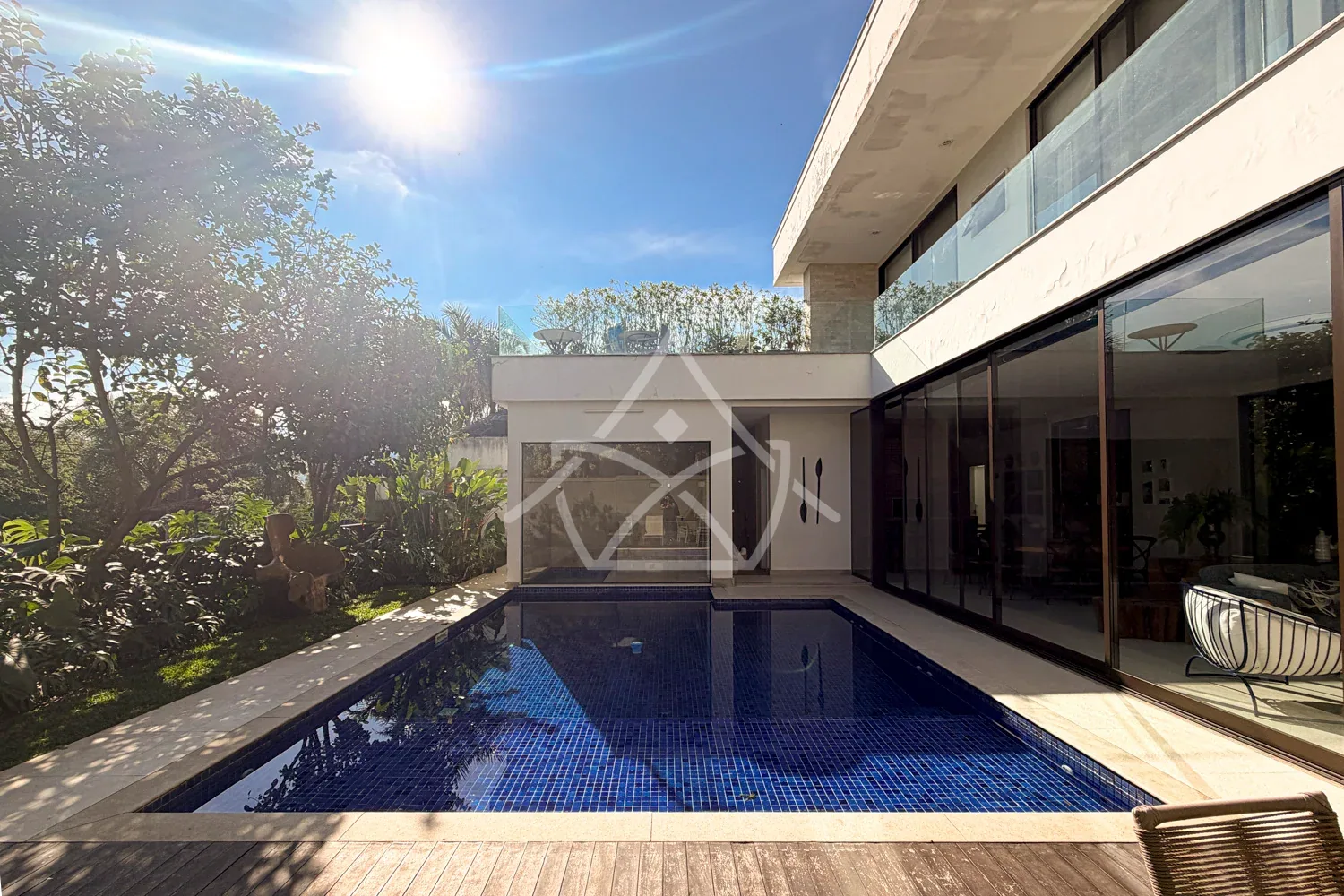 Casa Contemporânea à Venda - Barra da Tijuca, RJ