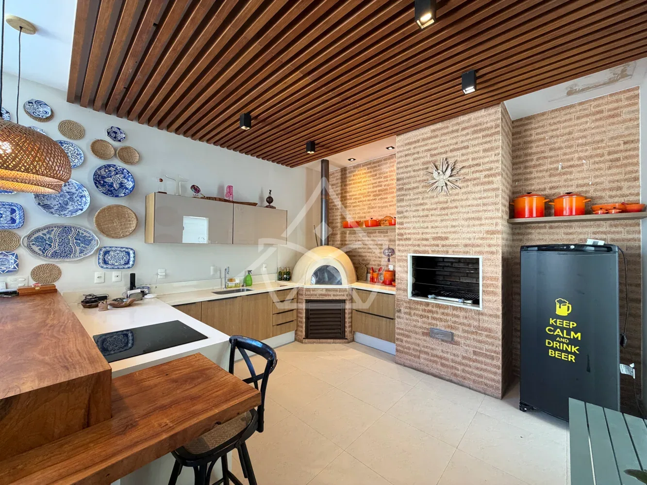Casa Contemporânea à Venda - Barra da Tijuca, RJ