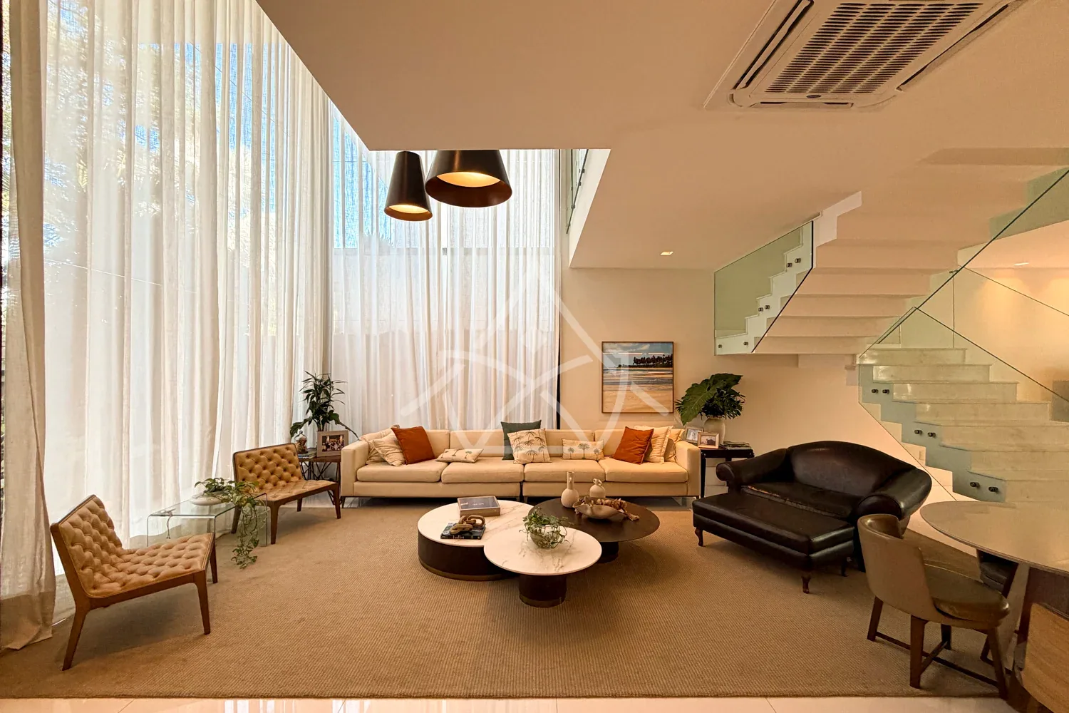 Casa Contemporânea à Venda - Barra da Tijuca, RJ