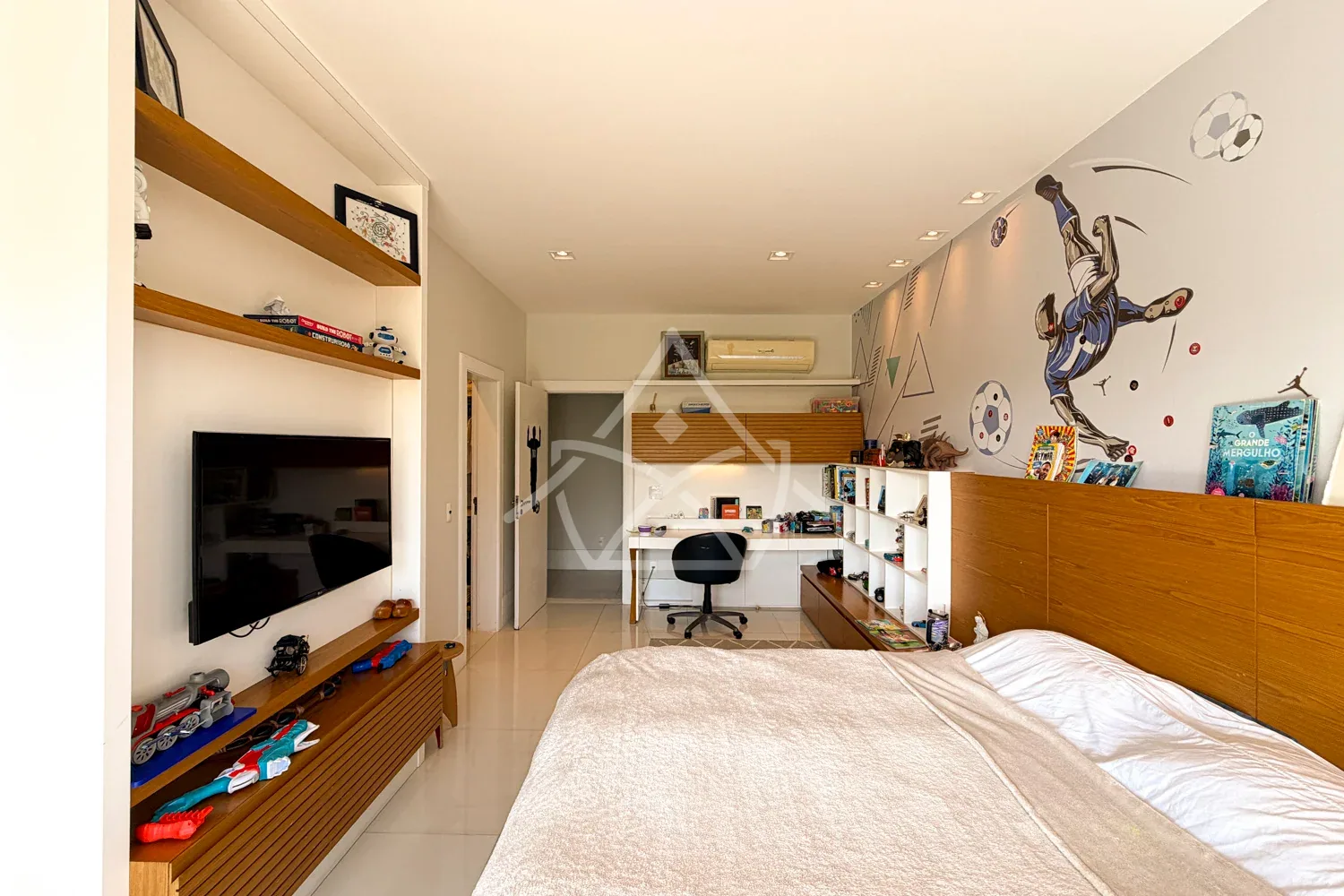 Casa Contemporânea à Venda - Barra da Tijuca, RJ