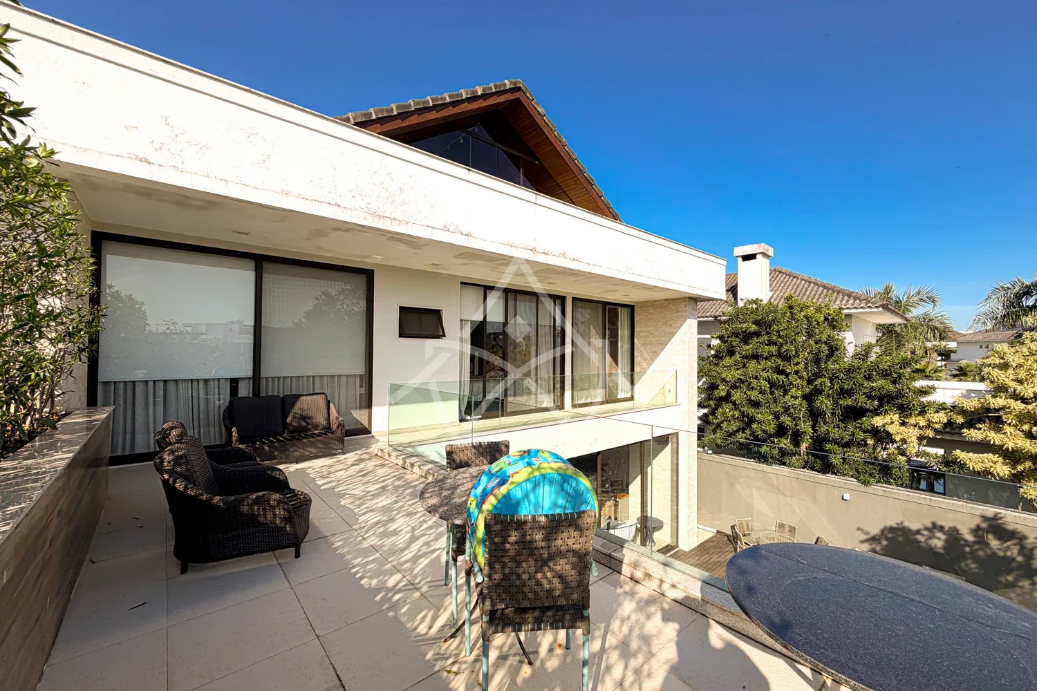 Casa Contemporânea à Venda - Barra da Tijuca, RJ