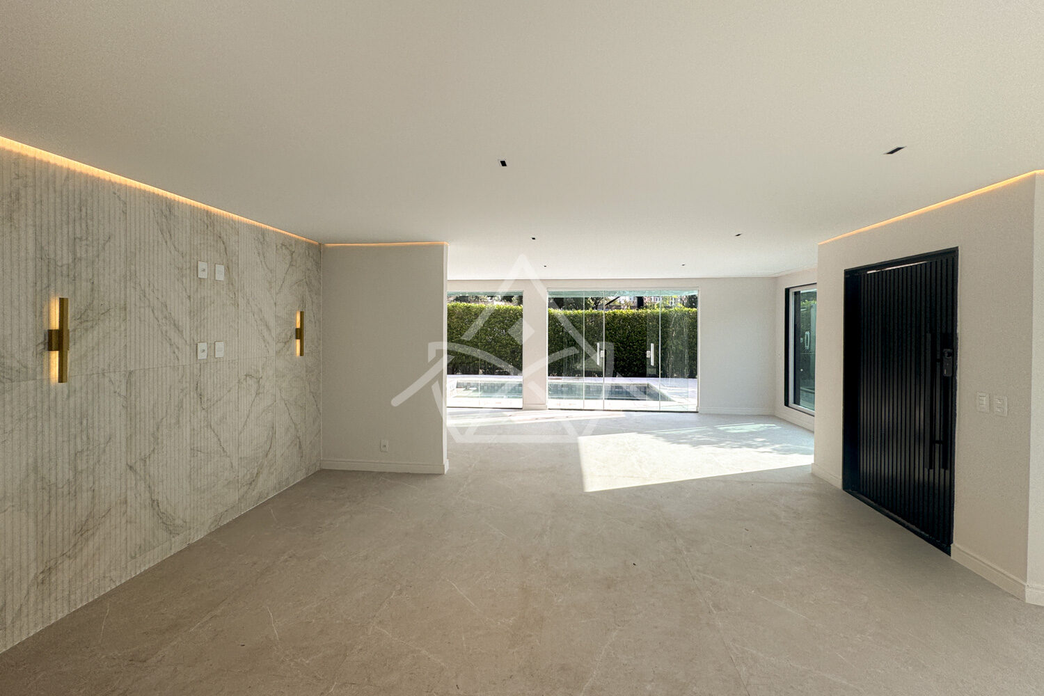 Casa Em Condomínio Com 4 Quartos - Barra da Tijuca, RJ